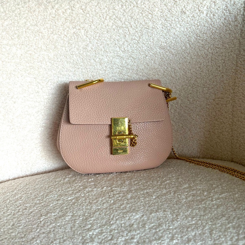 Chloe Grained Lambskin Mini Drew Bag in Cement Pink